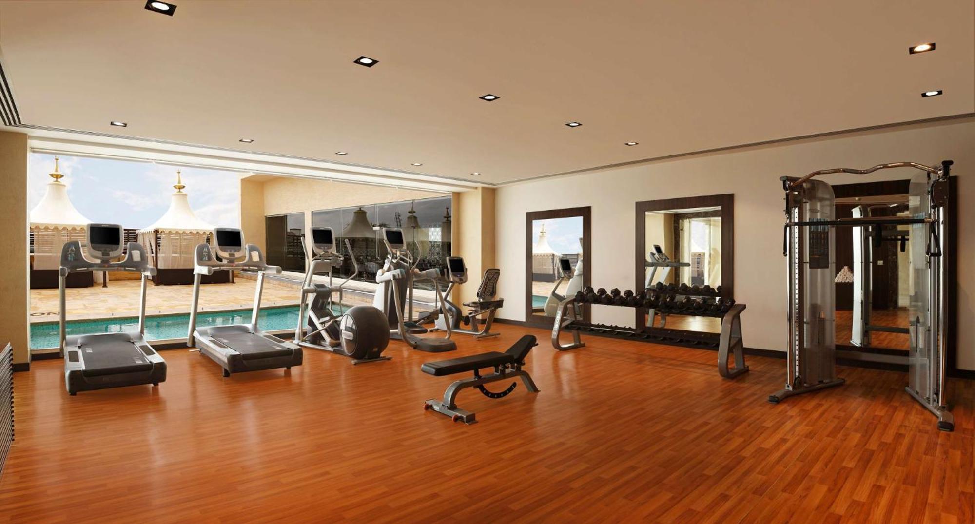 Hilton Jaipur Hotel Eksteriør billede A gym in a hotel