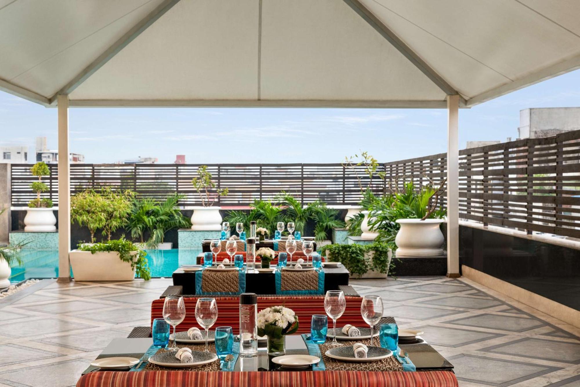 Hilton Jaipur Hotel Eksteriør billede The Terrace at The Park, New Delhi